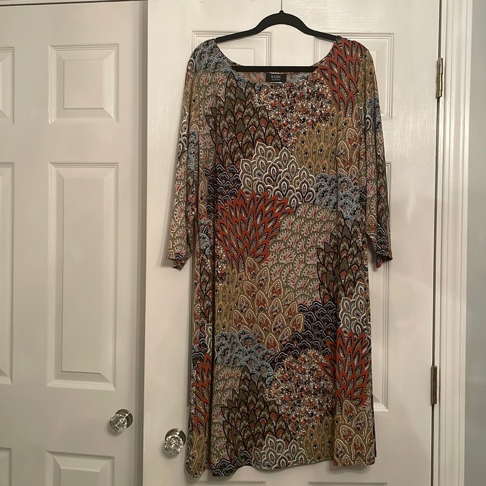 MSK women dress in muti Colton a leaf print 2x 3/4 sleeve